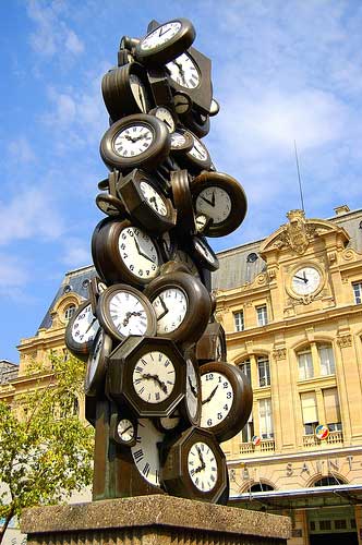 Mystery at Saint Lazare Station